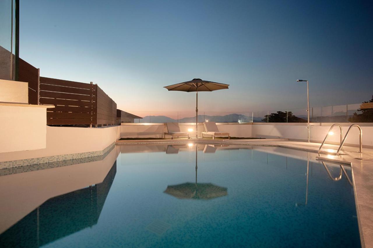Serenity Villa Corinth المظهر الخارجي الصورة